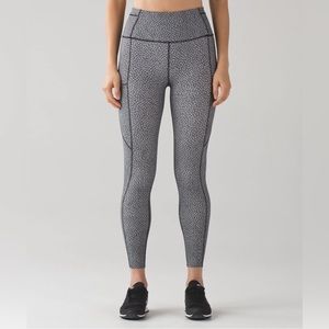 Lululemon Fast and Free 7/8 Tight size 6